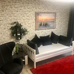 Exklusives zwei Zimmer Appartement Apartment BRE